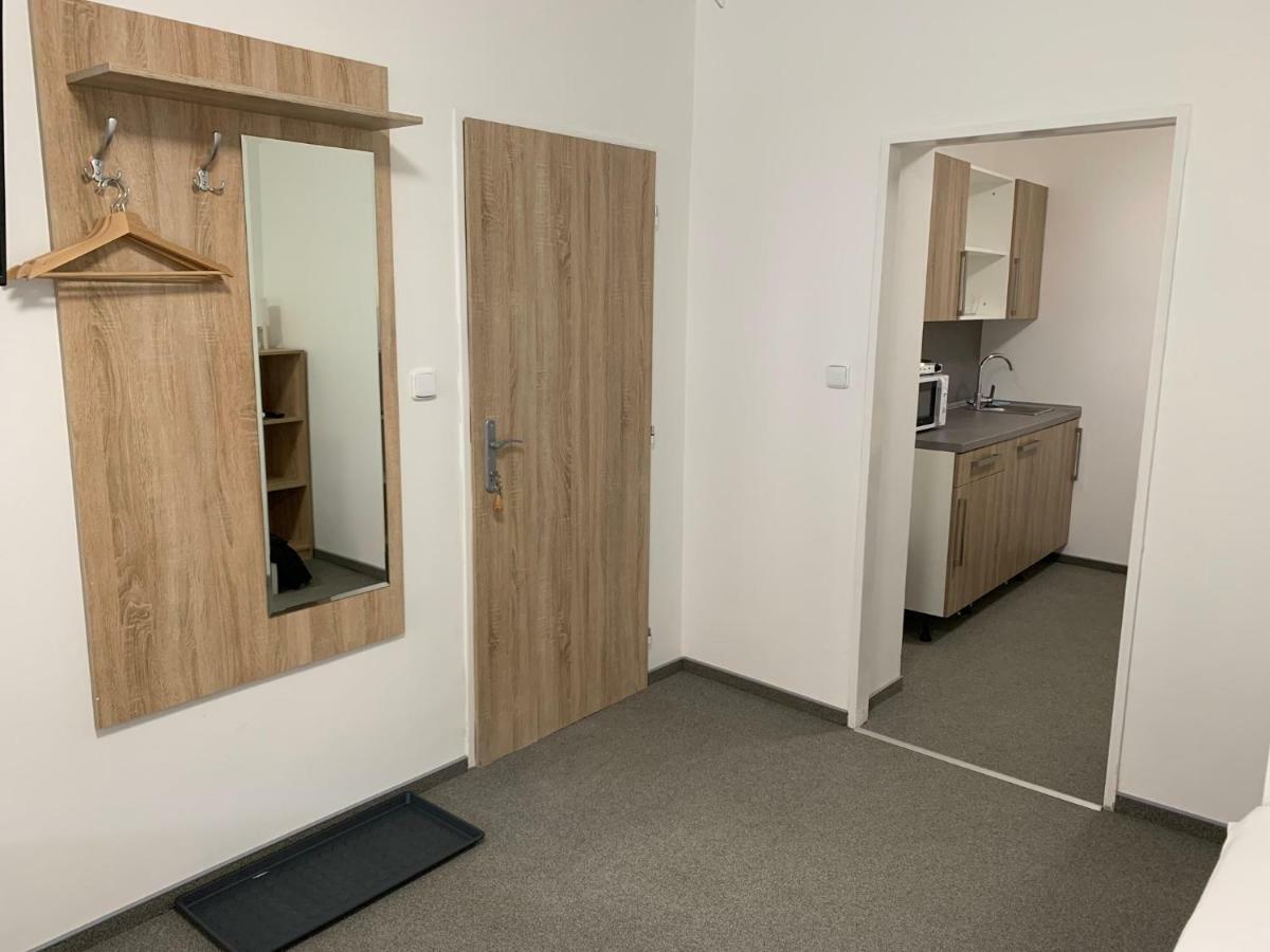 Mikulov Inn - Apartments Slunce Eksteriør bilde