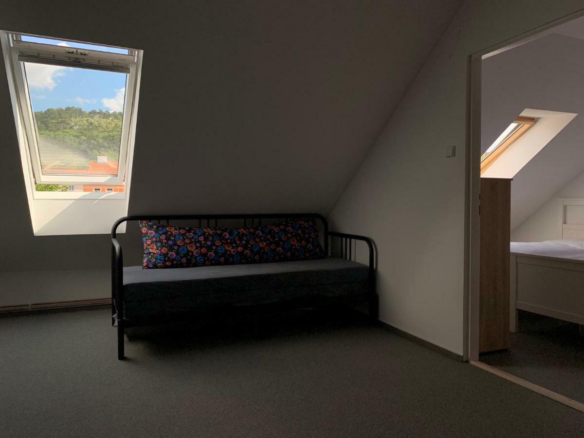 Mikulov Inn - Apartments Slunce Eksteriør bilde